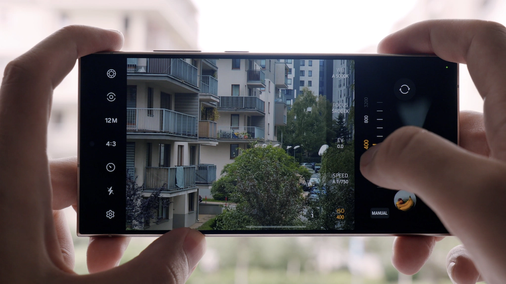 Samsung Galaxy S24 Ultra pół roku później wszechstronny ale nie zawsze najlepszy
